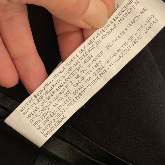 Zara Black Faux Leather Short Zipper Detail Sleeve Shift Dress Size XS - Picture 9 of 9